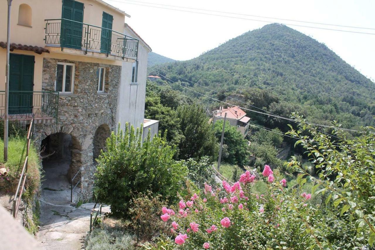 דירות Vezzi Portio La Casetta Di Graziella מראה חיצוני תמונה