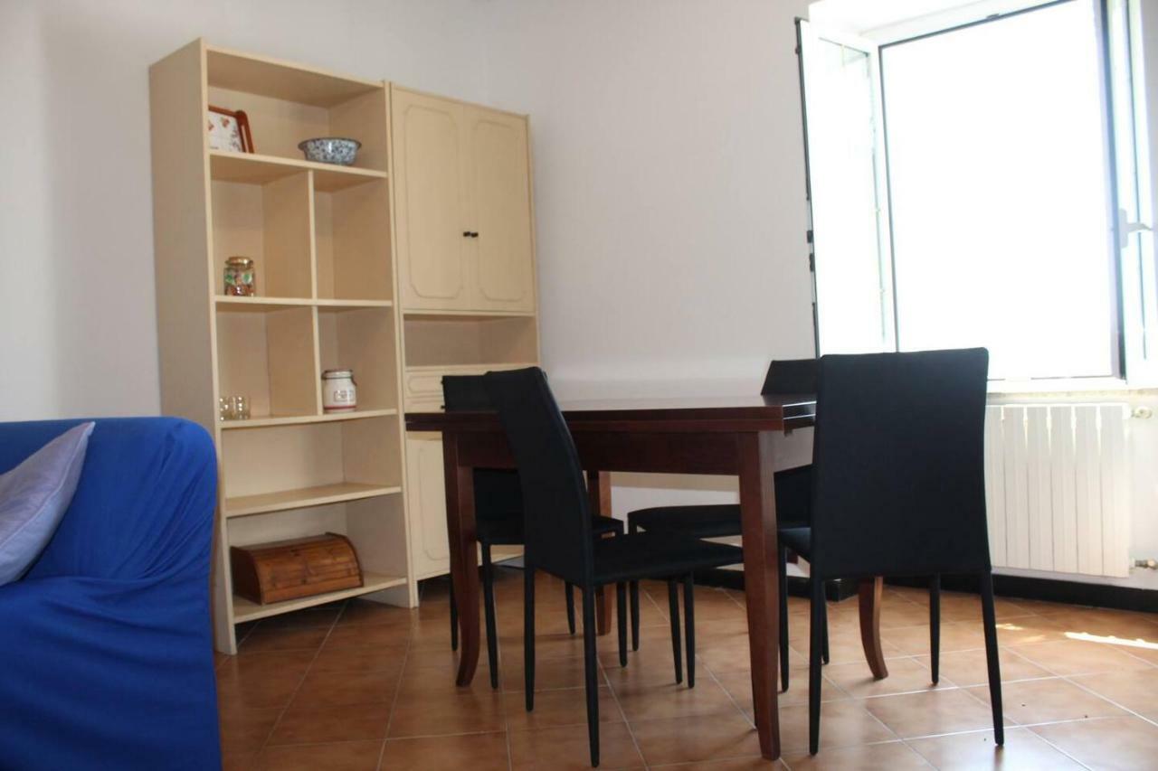 דירות Vezzi Portio La Casetta Di Graziella מראה חיצוני תמונה